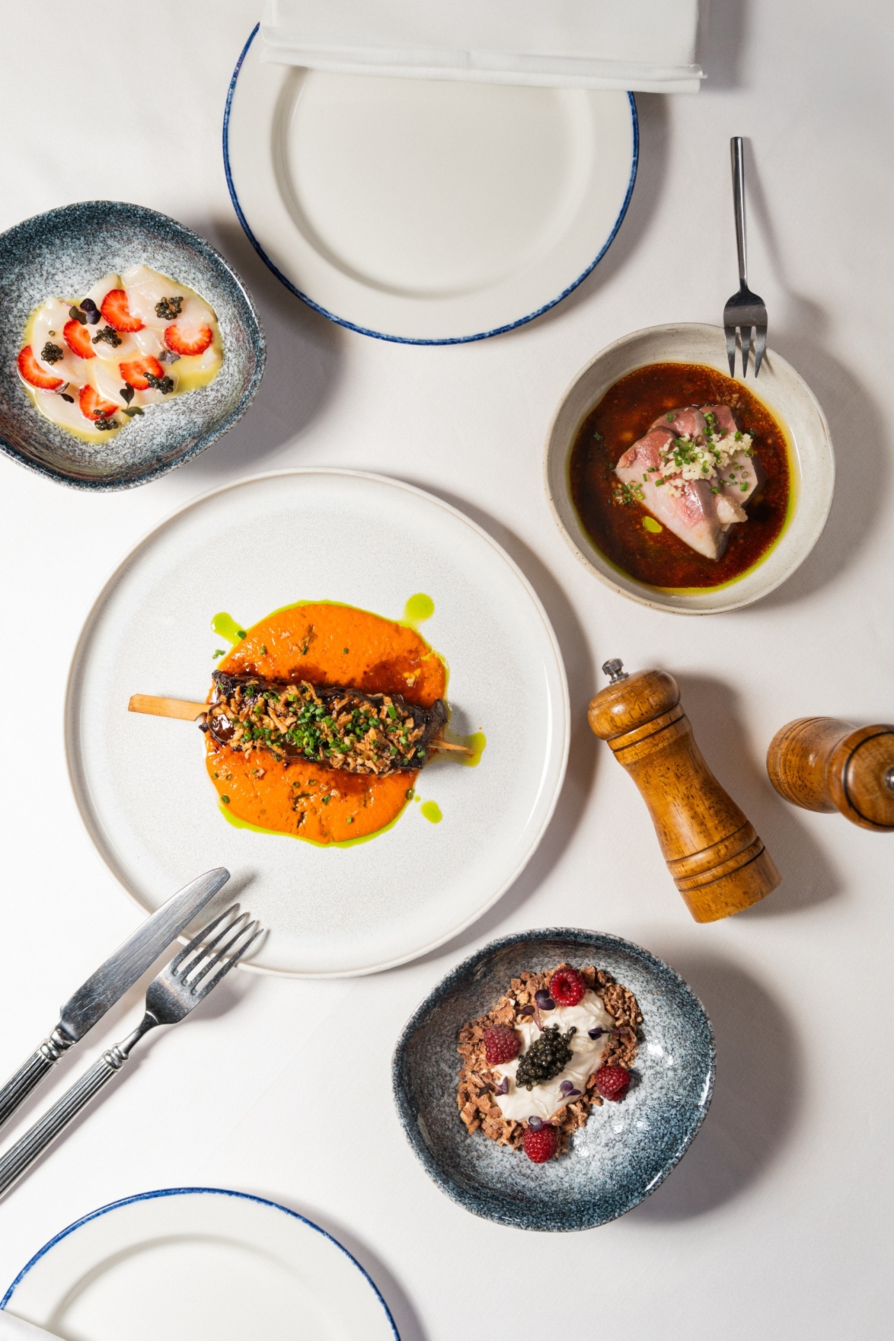 Ужин в шести прикосновениях Ужин в шести прикосновениях