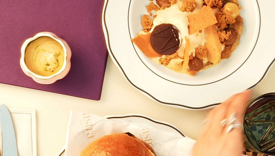 Messika и Astra Grand Cafe открыли летнюю террасу в Алматы